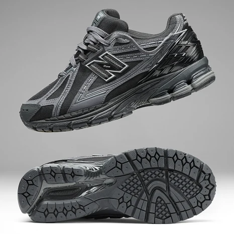 new-balance_466987_M1906RLB_20260407T143540_01